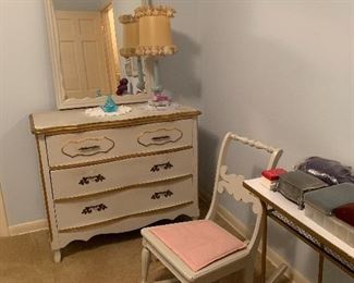 French Provincial Bedroom Furniture Full size bed, dresser w/mirror, chest of drawers