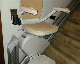 Staircase LIFT CHAIR. Made by ACORN. It's Approximately 16 Ft. long