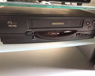 Magnavox VHS HQ