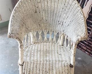 vintage wicker rockin' chair