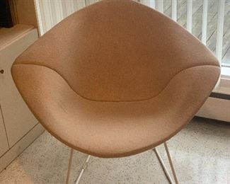 KNOLL BERTOIA DIAMOND CHAIR