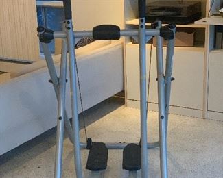 GAZELL ELLIPTICAL TRAINER