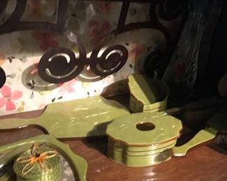 Bakelite and  Celluloid pieces