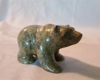 Side view marble bear