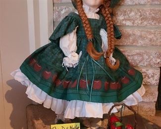 The Doll Maker ~ Apple Annabelle #982