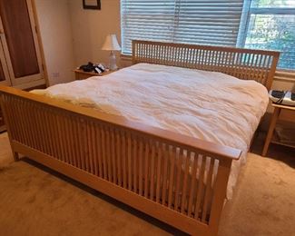 Copeland - king size bed
