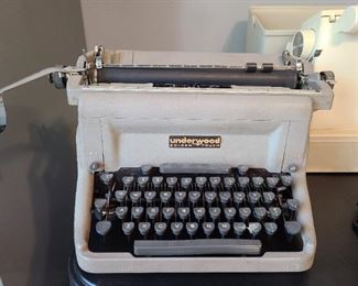 Vintage Underwood Golden Touch typewriter 