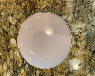 The Queen's Treasures Cupcake Plates