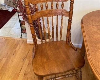 Example of dining room table chair