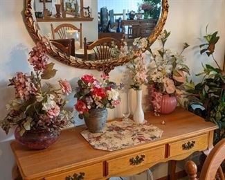 Floral decor, desk and mirror