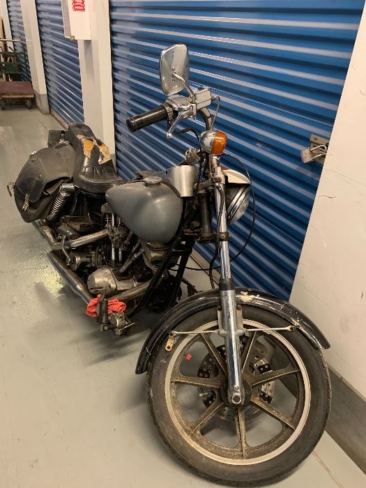 1975 Harley Davidson  FXE 1200 Shovelhead with matching numbers, HD mag wheels. We have been told that the bike runs, just needs a battery.  All lots sold as-is.