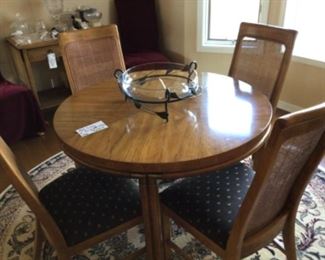 Mid-Century Dining Table w/6 Chairs and 1 Leaf