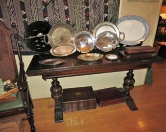 1920's Mahogany Console Table With Center Leaf TABLE SOLD!   converts into a Dining Table for Six!