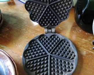 Antique Hear-Shape Waffle Iron