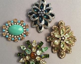 Vintage Brooches 