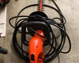 #40	Black and Decker 18" electric hedge trimmer	 $30.00 

