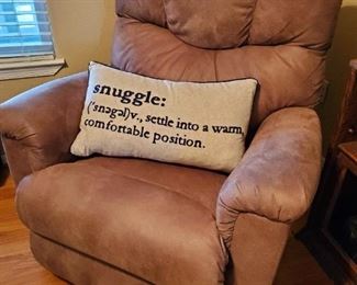Nice La-Z-Boy recliner, very clean. Feather "Snuggle" pillow.