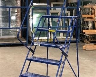 Louisville Rolling Warehouse Ladder, With Safety Rail, 8'