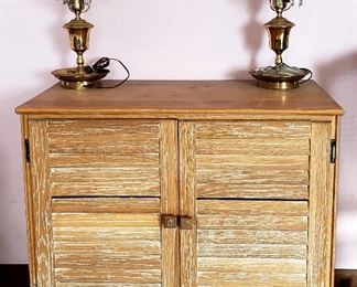 Oak cabinet & pair boudoir lamps