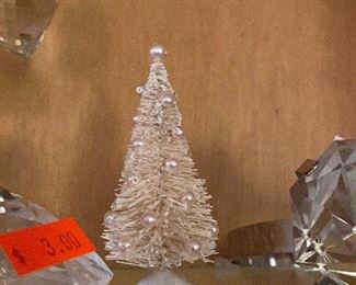 White christmas tree