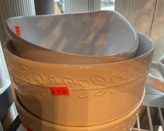 Ceramic bowls