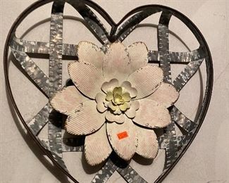 Metal flower heart