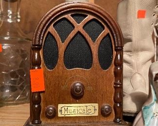 Antique radio