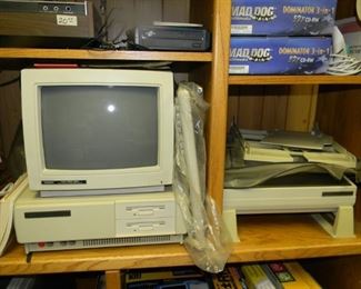 original vintage Tandy computer complete