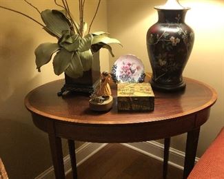 Ethan Allen lamp and accessories 