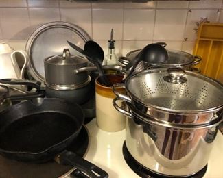 Williams Sonoma Dutch oven with strainers (2)