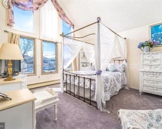 whitebed