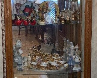 Pulaski Oak Curio Cabinet