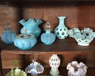 Blue Coin Dot, French & Topaz Opalescent 