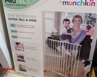 Munchkin Baby Gate