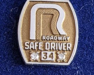 10K Roadway 34 Year Safe Driver Pin