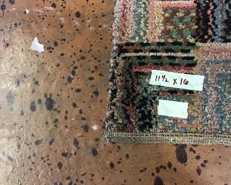11x16 great rug in very good condition 