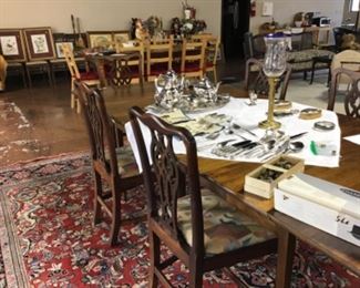 Six antique pierced splat back dining chairs five sides and one arm