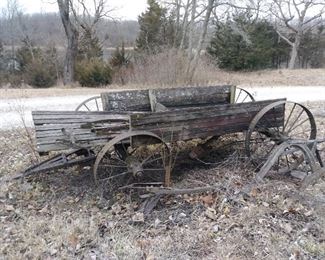 Antique wagon - wheels, axles, seat all good