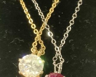 Lot 2 Solitaire Pendant Necklaces, Simulated Ruby
