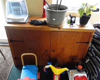 Cabinet, pre-school toys