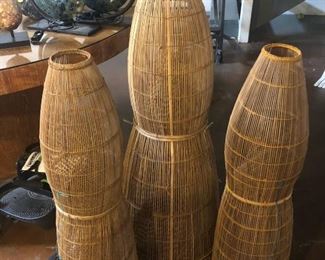 set of 3 large fishing baskets, would be GREAT as a hanging lamp!!