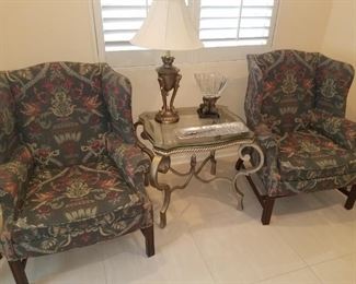 Pair of living room chairs 