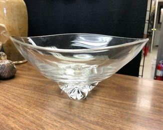https://www.ebay.com/itm/114644899715	WRY5012F Steuben Crystal Bowl Discontinued Hand Etched Local Pickup		Auction
