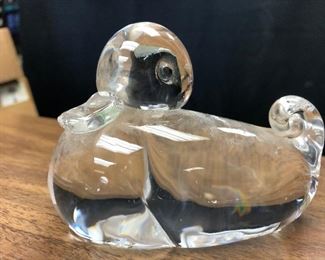 https://www.ebay.com/itm/124540534741	WRY5012: Steuben Crystal Duck Discontinued Hand Etched 		Auction
