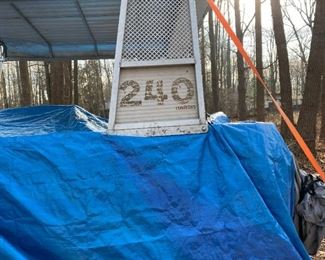 harris 240 pontoon boat w/ evinrude 70 motor