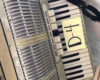 D-4, Princetti Accordion with all the fixings, $325