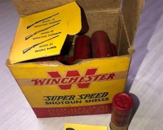 D-18 old shotgun shells in a great box, not full box, $14