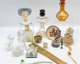 (15) Piece Lot of Variety of Vtg/Antique Collectibles - The P&A Mfg Co Acorn Mini Oil Lamp, Hat Pin Holder, Hummel Plate, Crystal Figurines, + more