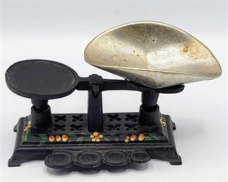 Miniature Cast Iron hand-painted Scale