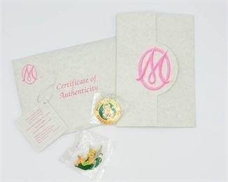 Disney - Adora Belle Holiday Pin Trader includes Tinker Bell Pin - COA